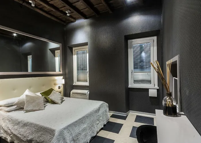Piazza Di Spagna Luxury Apartment * Rome